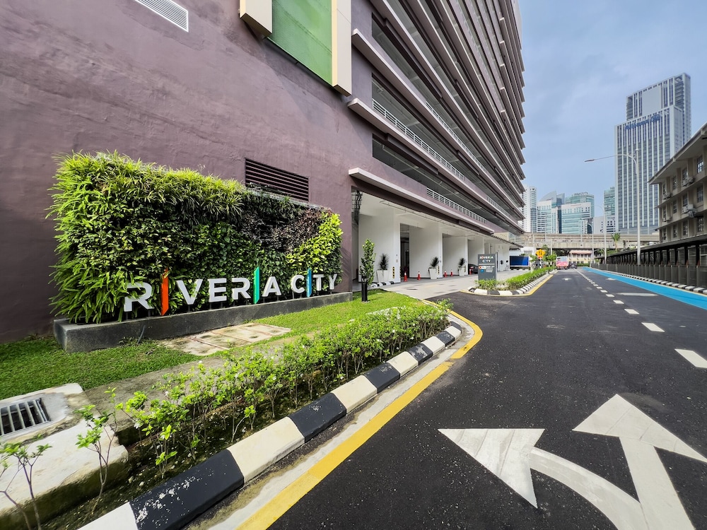 Riveria City KL Sentral by Sleepy Bear