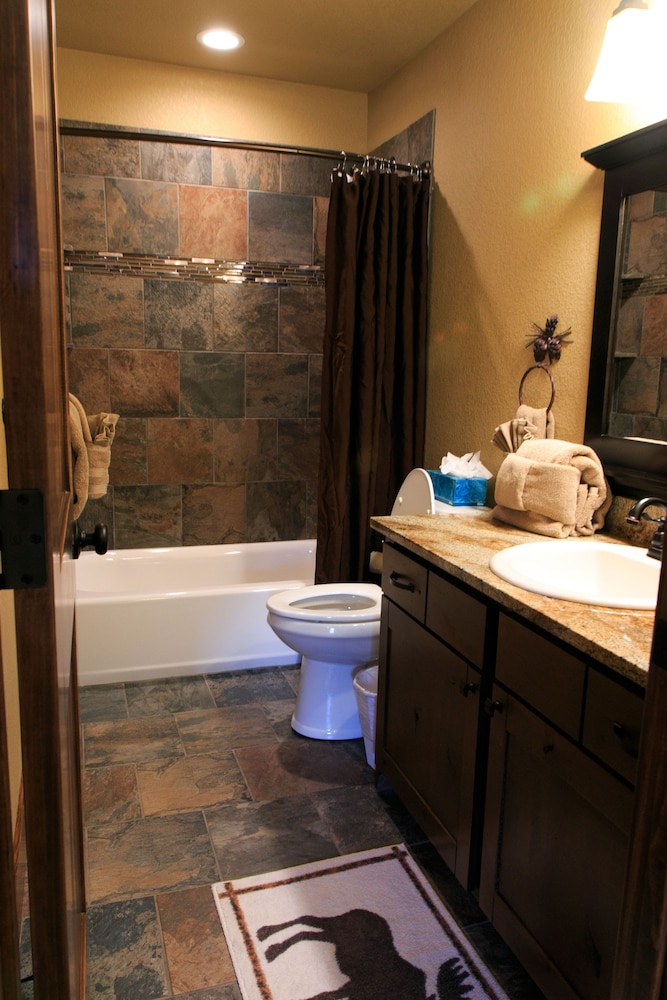 Estes Park Condos - Property Image 263