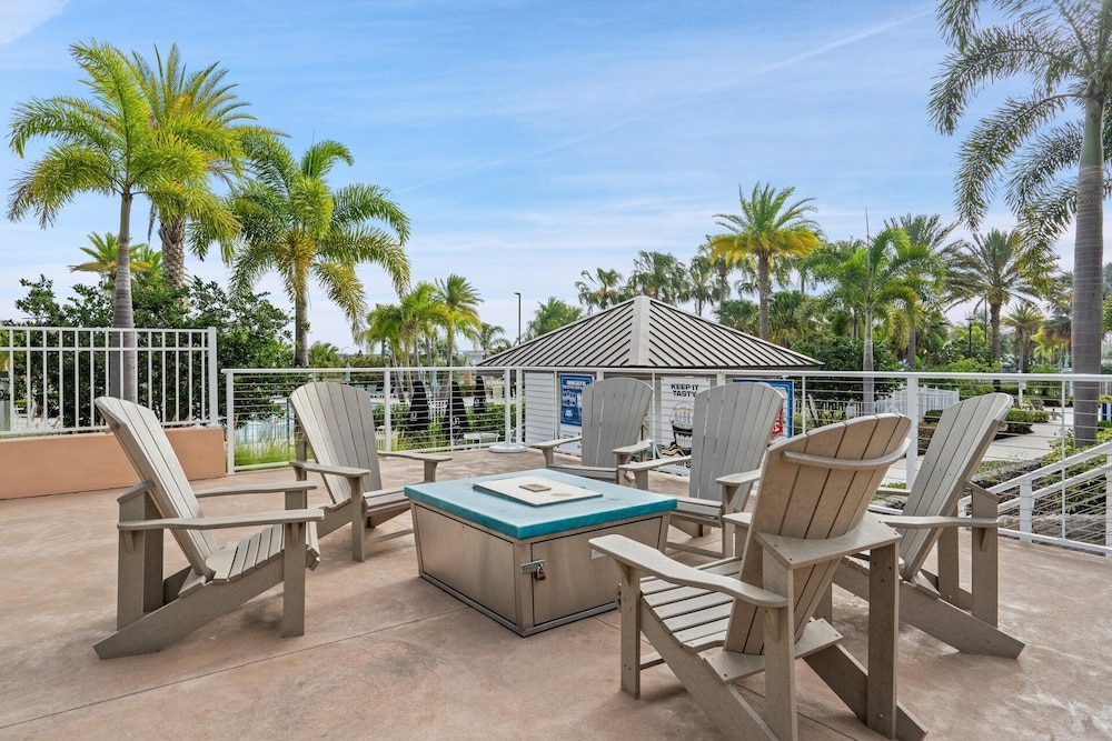 1749 Caribbean View Terrace