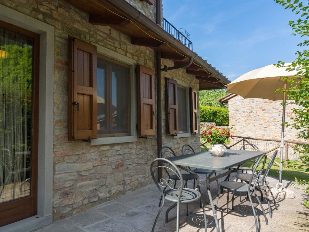 Beautiful Cottage in Dicomano With Swimming Pool view 2