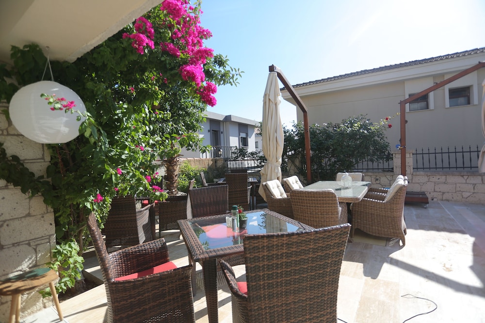 Fizzio Alaçatı Hotel - Image 40