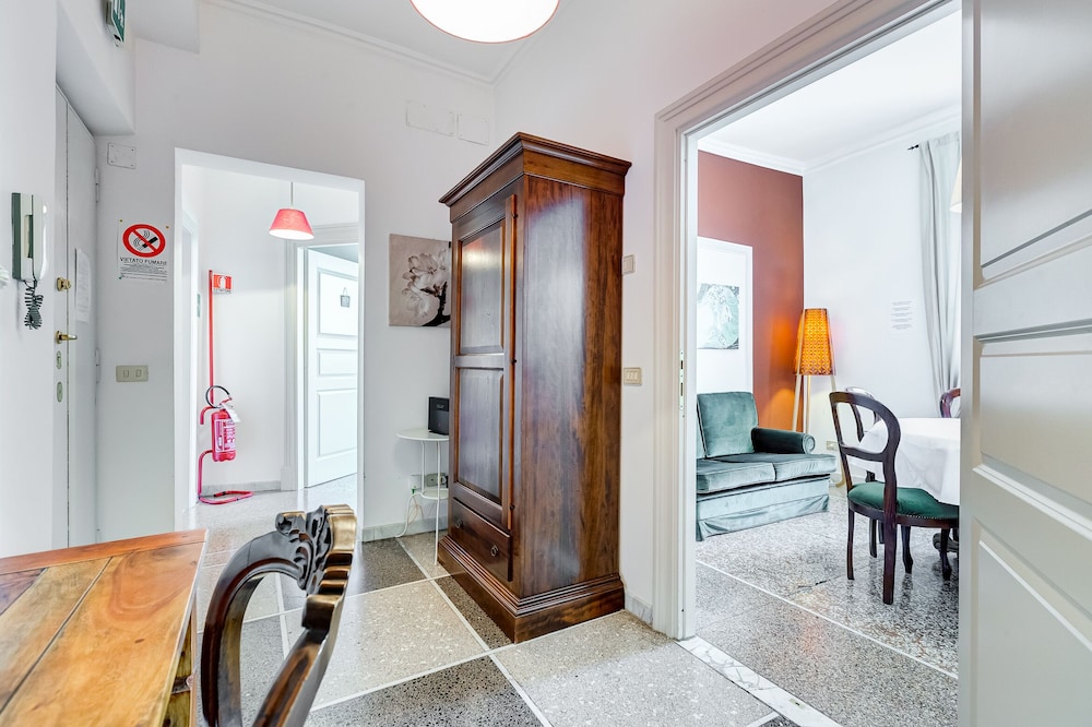 Giulio Cesare Vatican Apartment