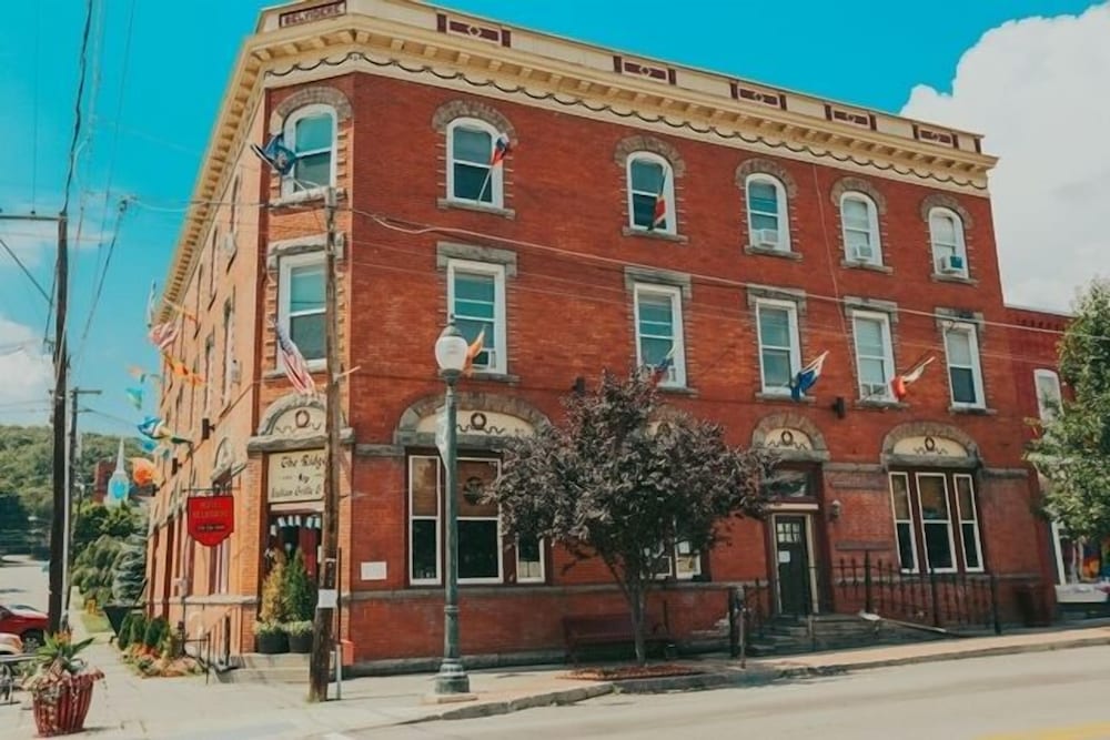 The Hotel Belvidere
