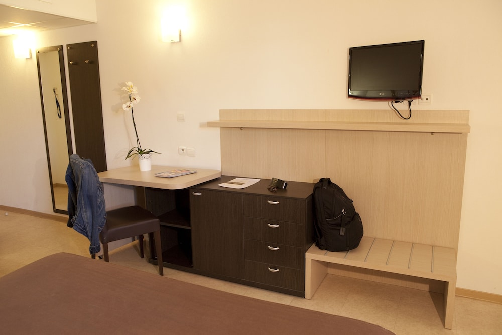 Montpellier Vacations - Villa Bellagio Montpellier - Property Image 15