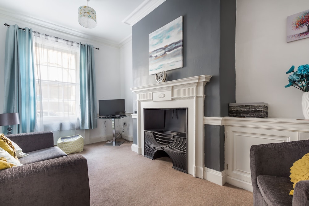 Higham Apartment