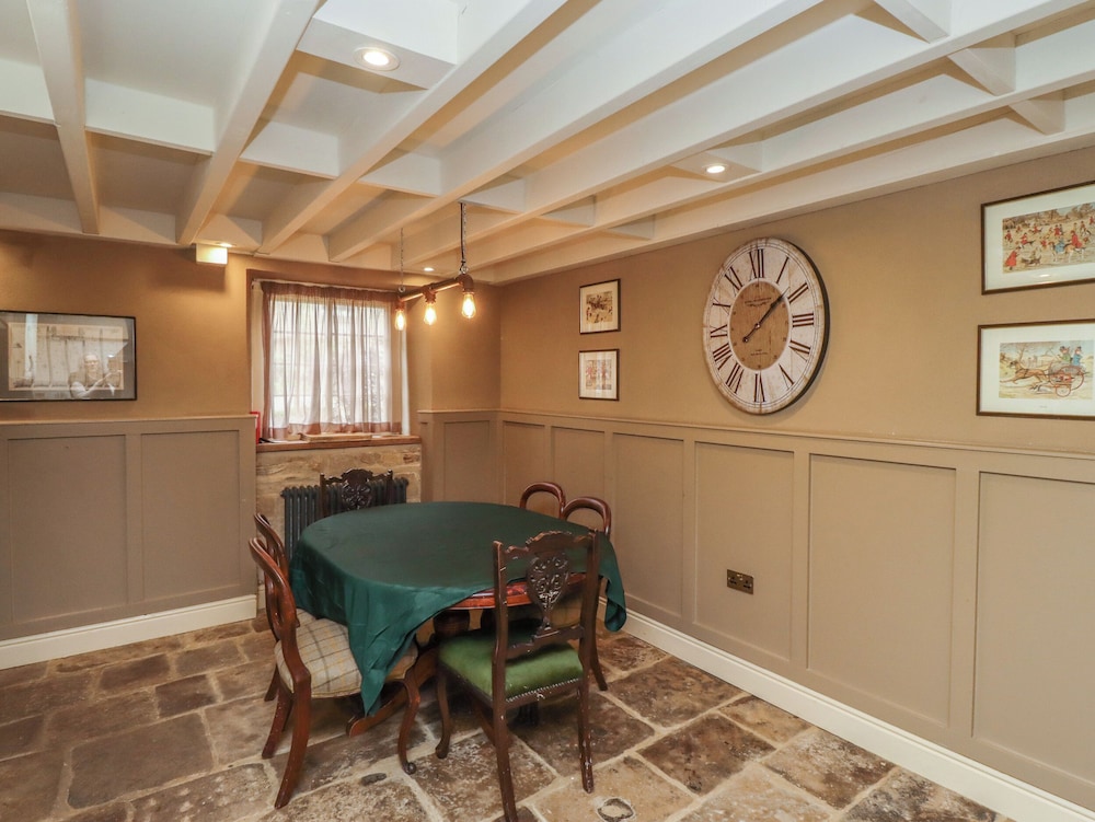Grooms Cottage