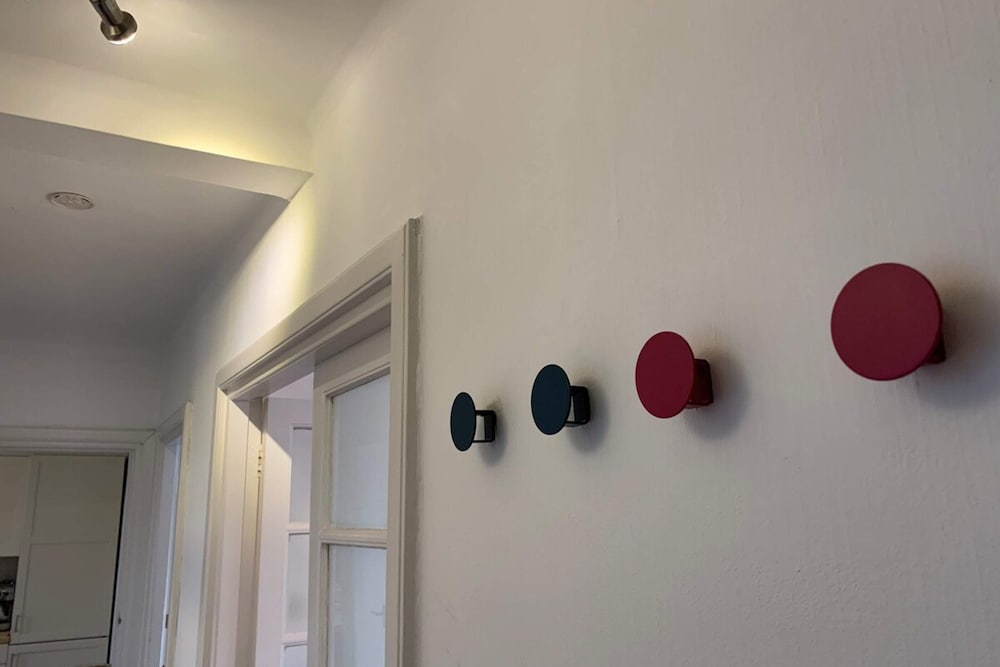 Contemporary 2 Bedroom Flat in Bayswater