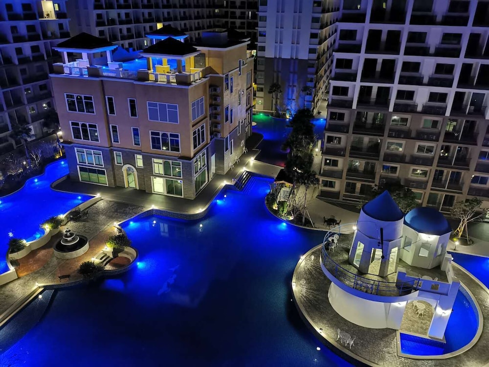 Arcadia beach condo by Jiabo view 5