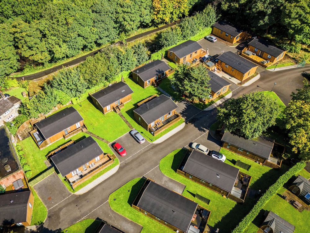 4 Isle of Skye Lodge