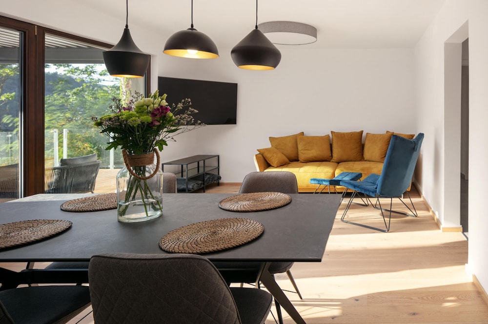 Villa Stechovice Shr081