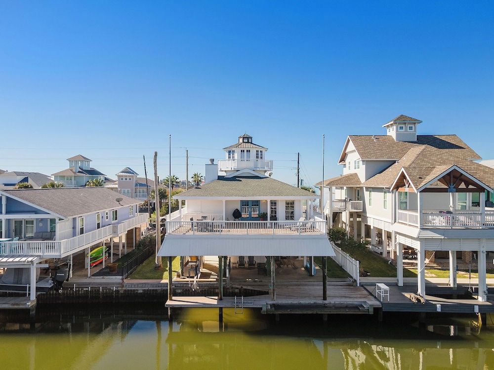 Reelview by Ryson Vacation Rentals