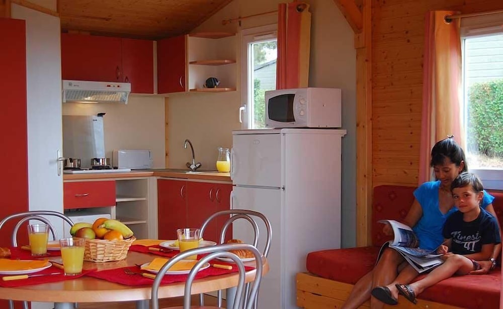 Agde Vacations - Lagrange Vacances Les Pescalunes - Property Image 2