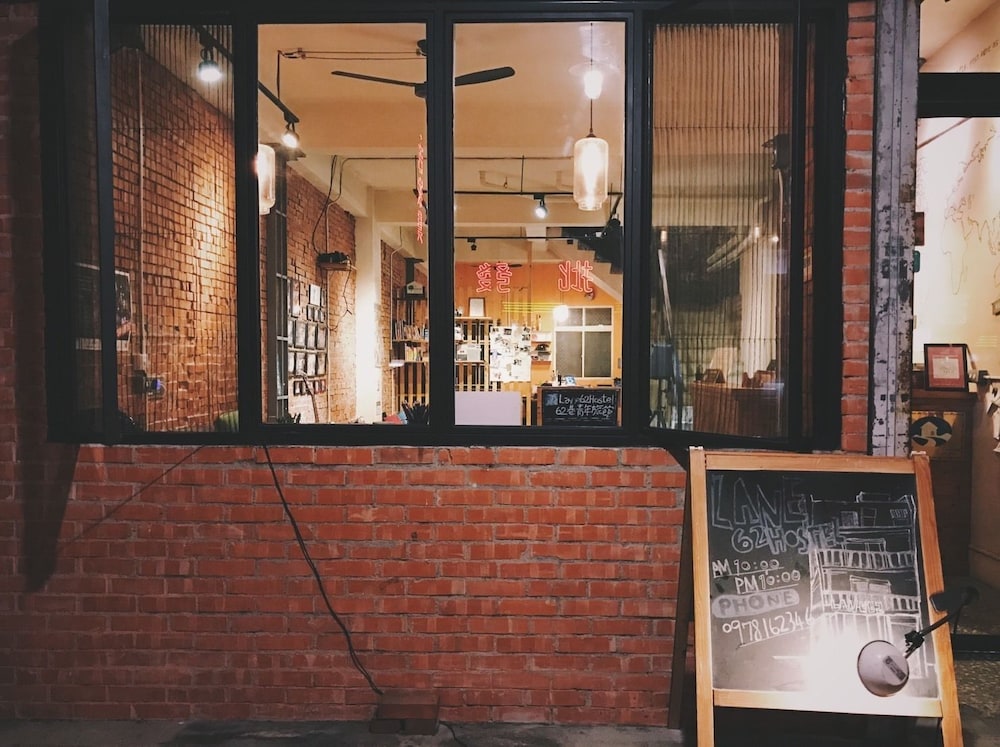 Lane62 Hostel