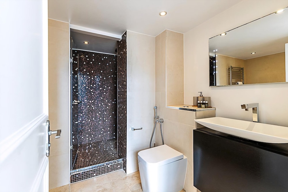 Central London Chic Townhouse