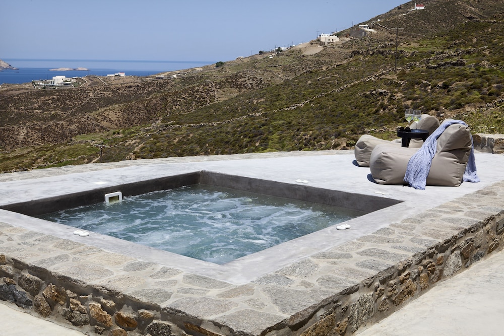 Villa Amra