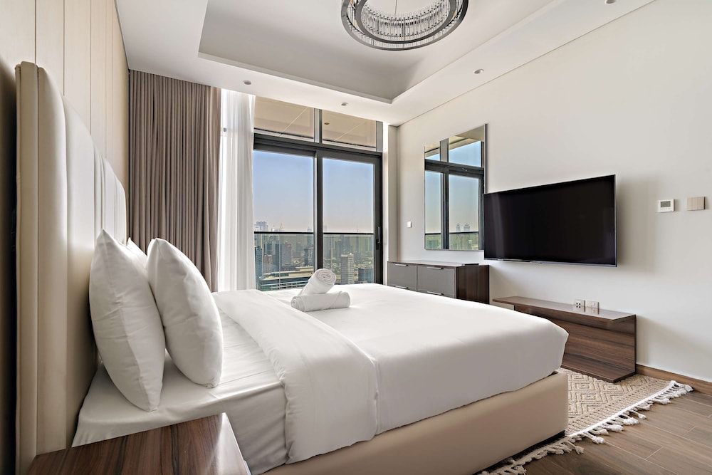 Amazing 1br With Beautiest View of Dubai Skyline