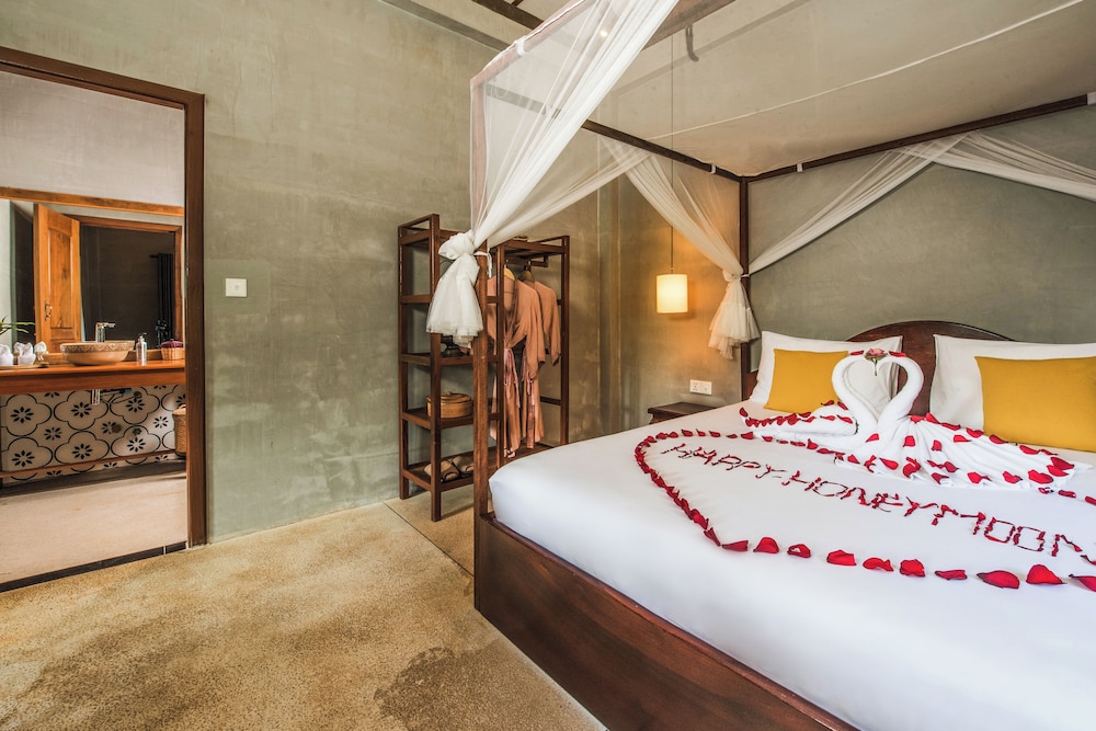 PHUM KHMER LODGE