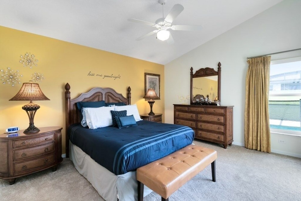 Gated 4 Bed With Pool And Spa Close To Disney 4 Bedroom Villa