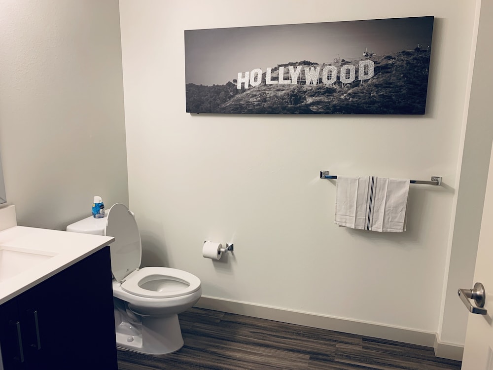 New Lyfe Finest Luxury Apartment