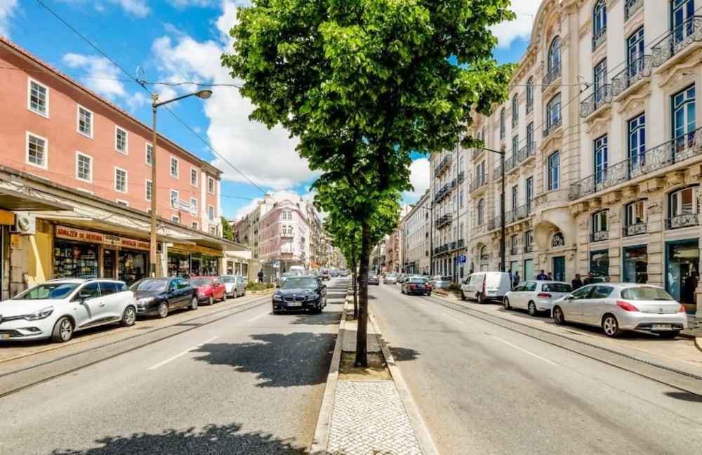 Downtown Lisbon Arroios Flat 3
