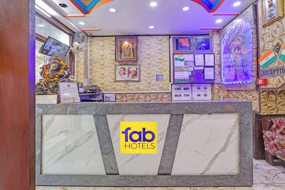 Fabhotel Kg Palace