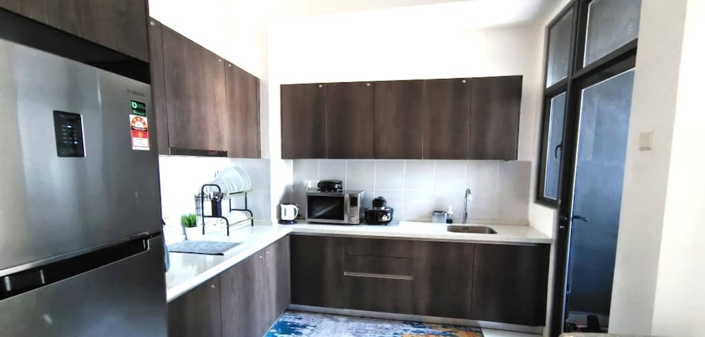 Golden Troika Kota Bharu Homestay - 2 Bedroom