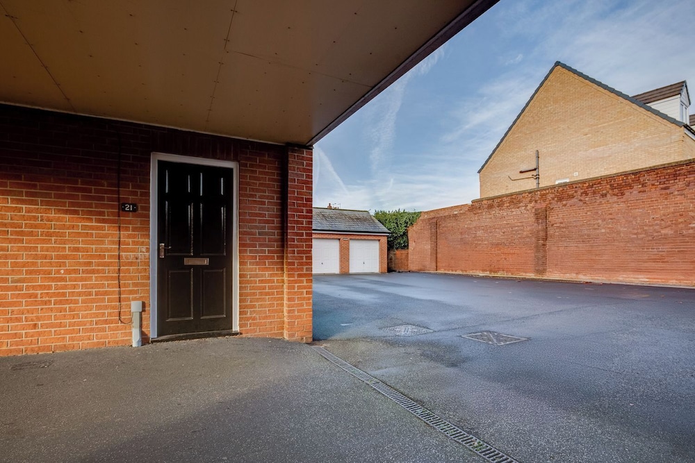 Quaint 1 Bedroom 1st Floor Flat