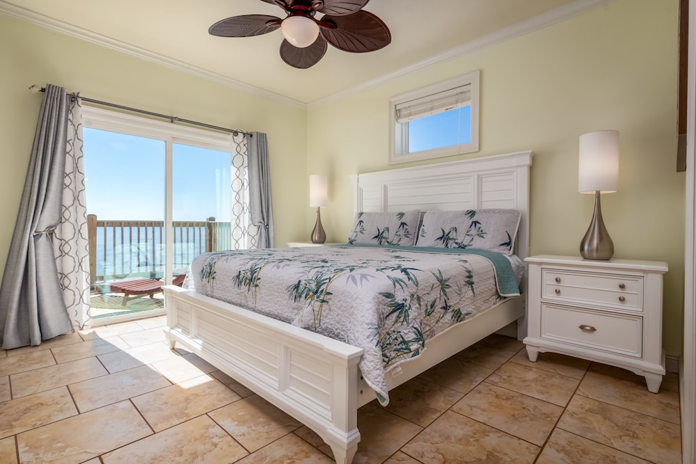 Just Beachy - 103 Tecumseh 4 Bedroom Home by RedAwning view 2