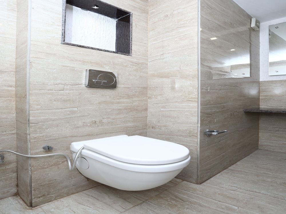 OYO 6119 Hotel Royal Classic