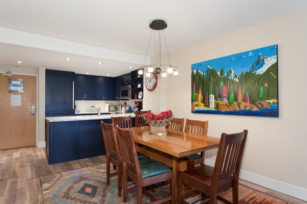 Woodrun Lodge by Whistler Premier - Image 4