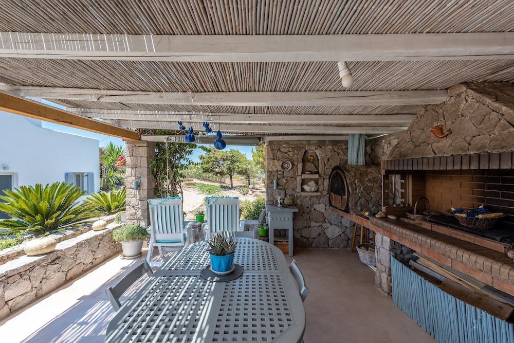 Villa Retreat view 4