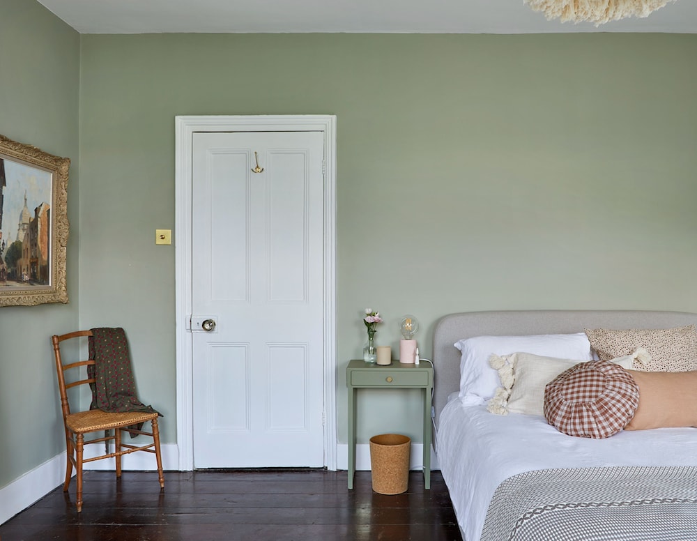 JOIVY Stylish 2-Bed House W/ Private Garden In Hackney