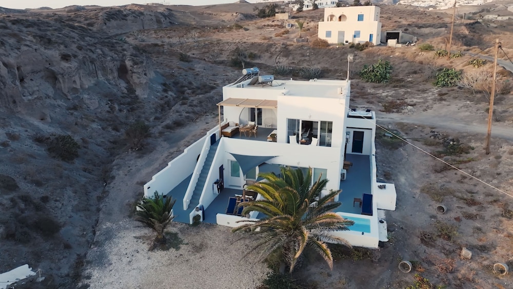 Sonus Mare Santorini photo 4
