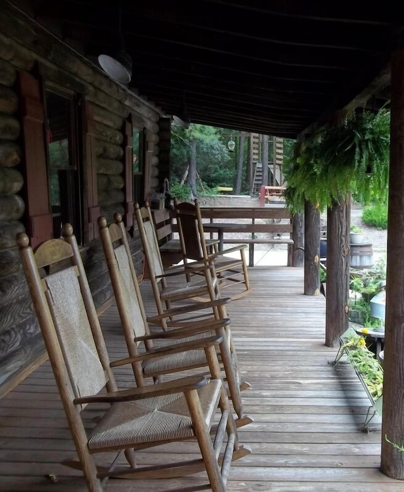 Country Hideaway at Mountain Lakes