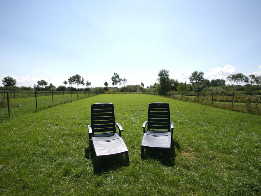 Achtern Diek Modern Retreat