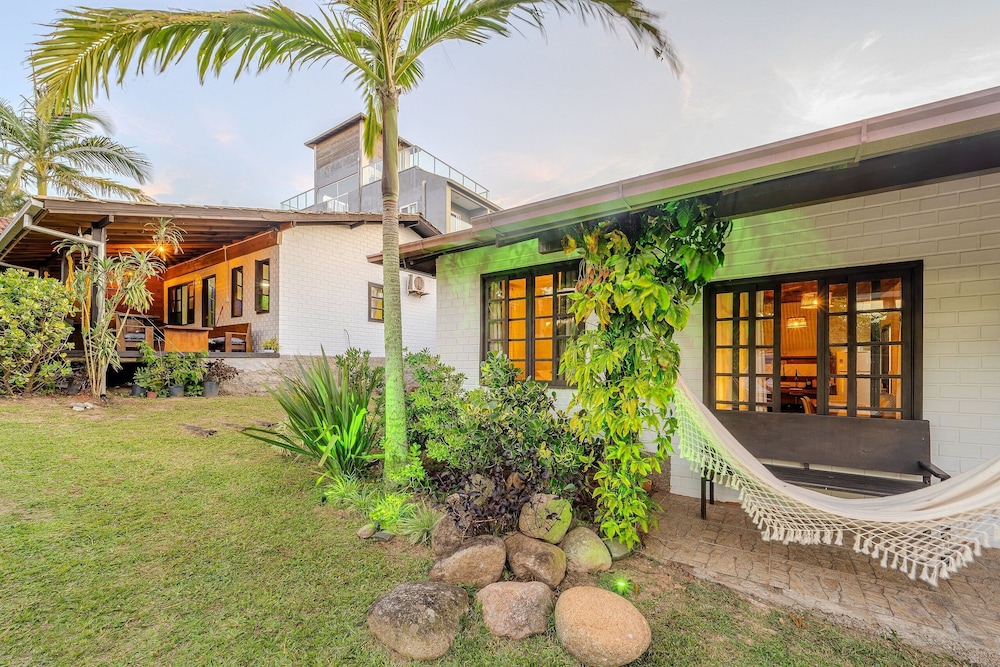 Casas Valley Design - Praia do Rosa - SC