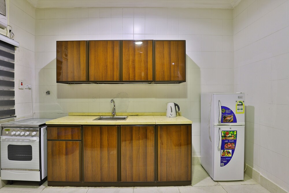 OYO 209 Mayar International Furnished 2