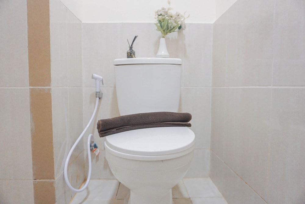 Spacious And Comfy 2Br With Extra Room Apartment At Meikarta