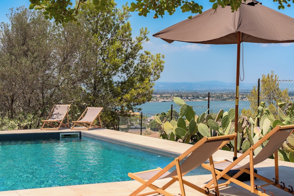Galatea e Giardino delle Esperidi apartments with pool by Wonderful Italy