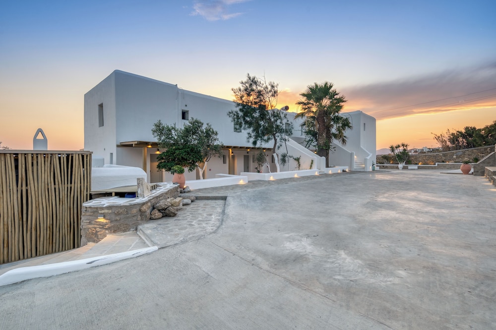 Athera Suites Mykonos