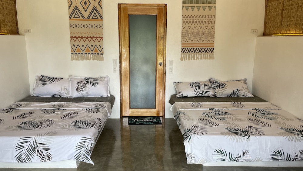 Footprints Beach Resort 21