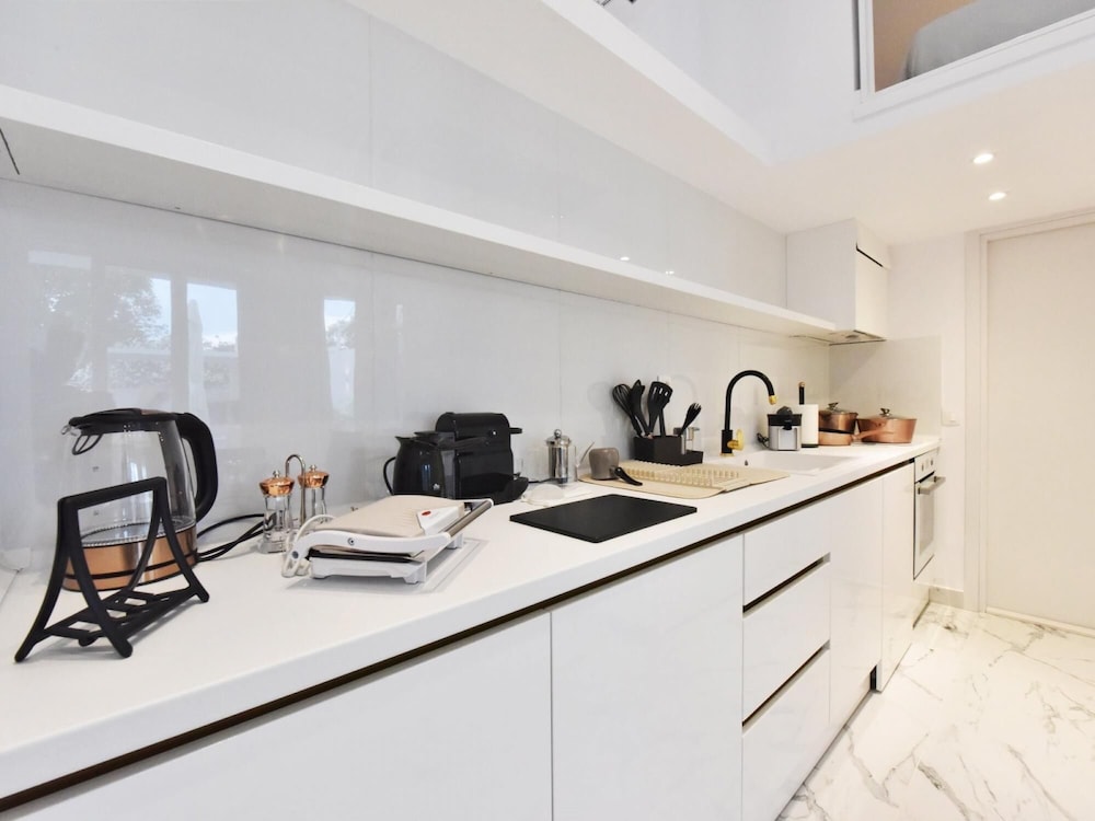 4 Elements Fire Seaside Luxury Suites view 4