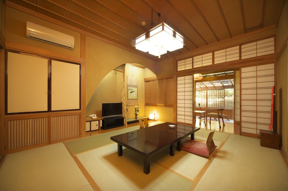 Magionsen view 5