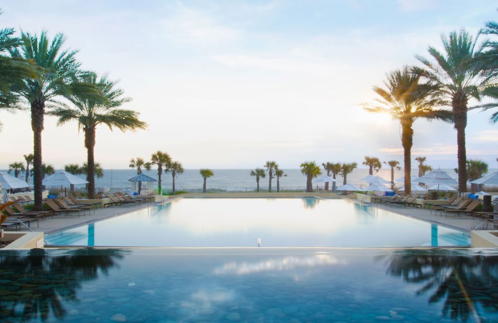 Enter Caribbean Grand Resort