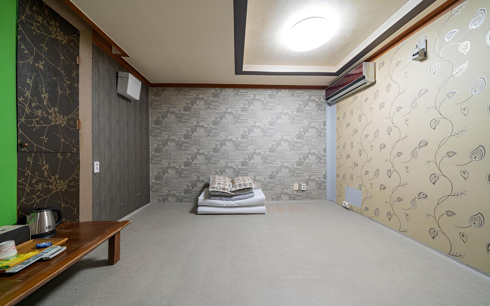 Cheolwon Shell view 5