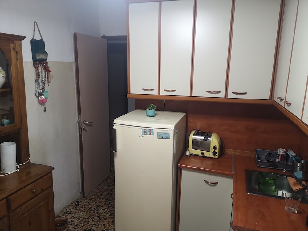 Beautiful 3 Bedroom House in Halkidiki. Relax! view 2