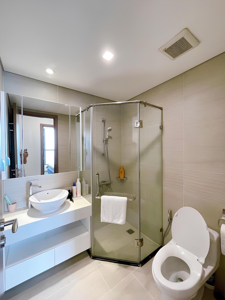 HKG-Vinhomes Green Bay Luxury-Private