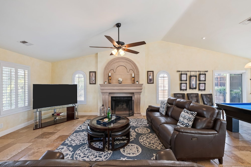 Chardonnay Charm by Avantstay Luxe Group Retreat w Pool Mins to Wineries