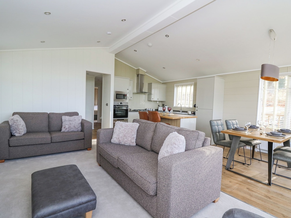 Seren Lodge