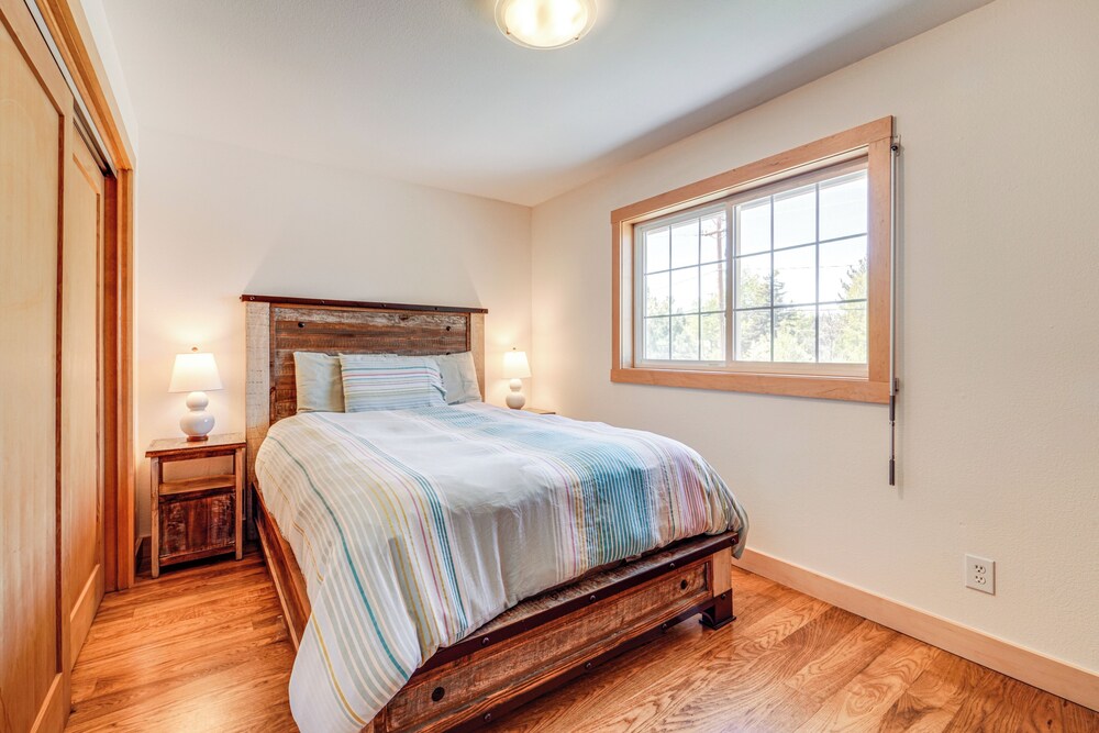 5 Mi to Northstar Resort! Family Home w/ Hot Tub